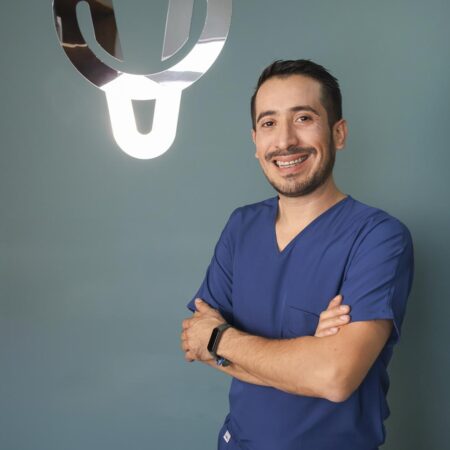 Dr. Jonathan Rodríguez